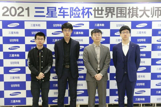 导演张律导演张律的电影曾入围戛纳、柏林、洛迦诺等国际电影节，近十年他都在韩国进行创作，《柳川》是他阔别华语影坛十年之后重新回归华语电影的首部作品